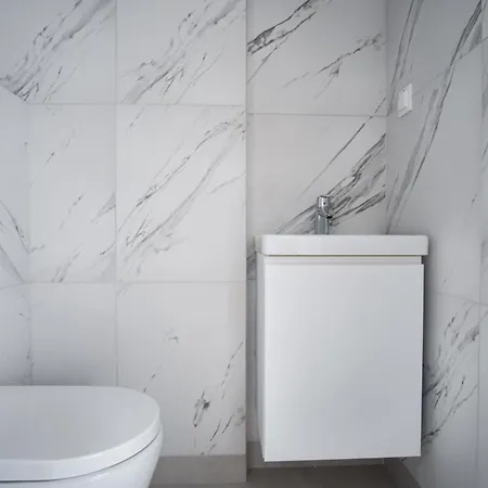 Dream Aparts - Piotrkowska 109 Hostel Lodž